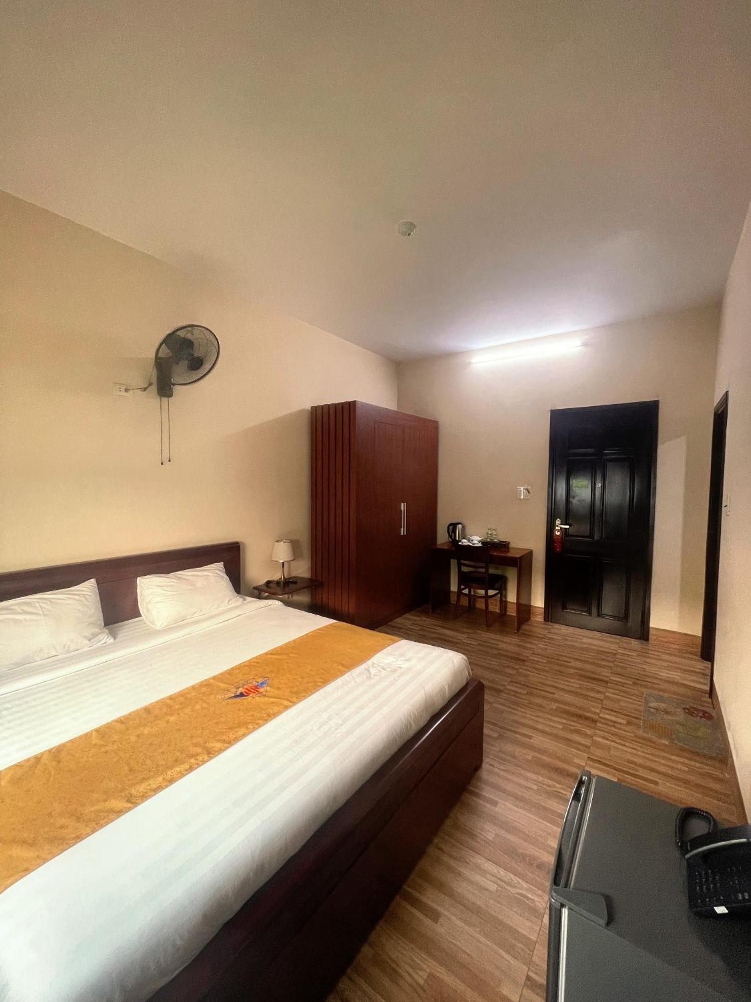 Khach San Hoa Binh Quang Tri Hotel Dong Ha Luaran gambar